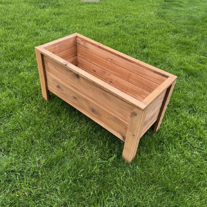 White Cedar Raised Garden Planter Box – 16" x 30" x 20"